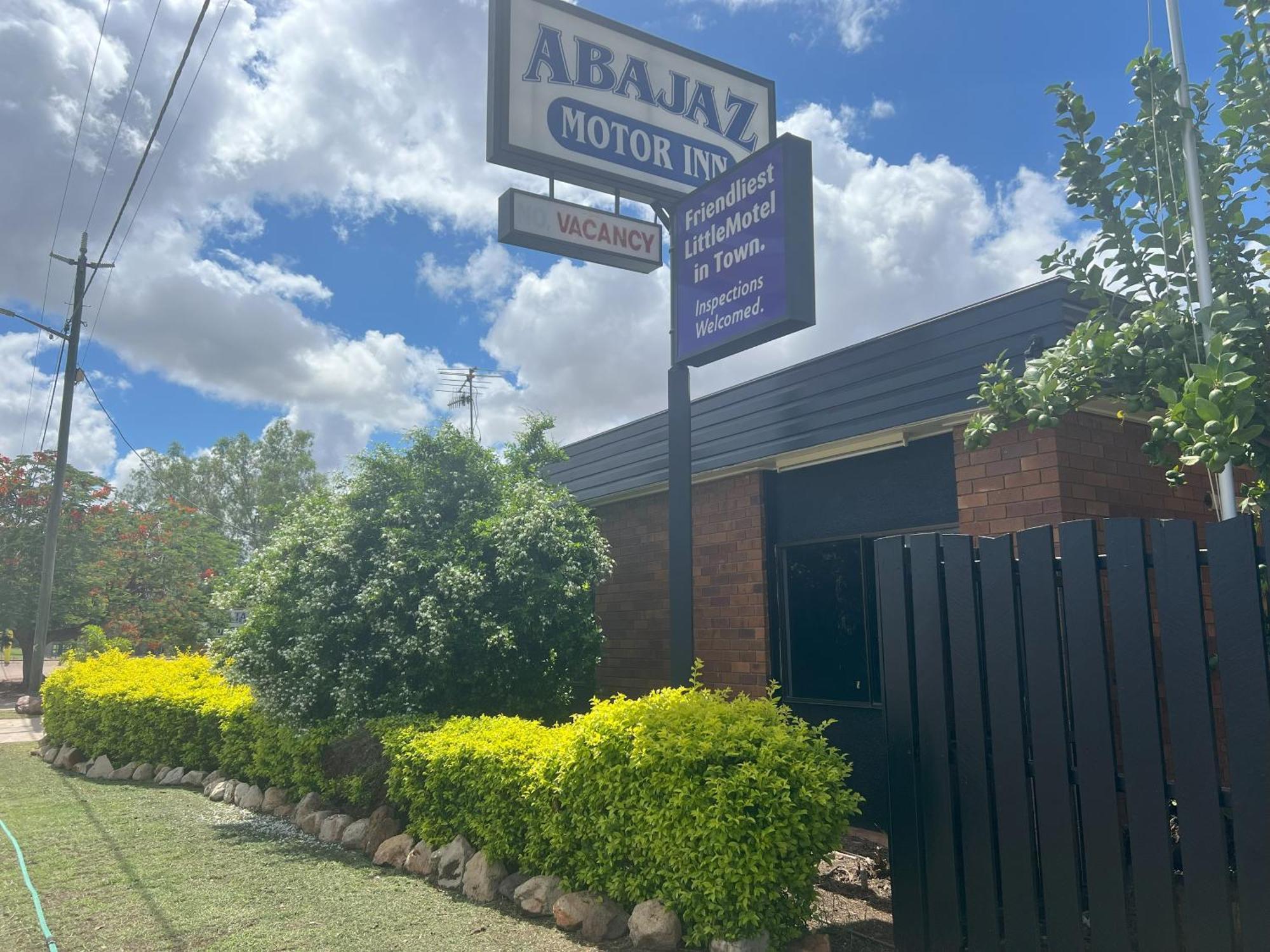 Abajaz Motel-Central-King Bed-Shaded Parking Longreach Exteriér fotografie