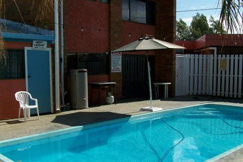 Abajaz Motel-Central-King Bed-Shaded Parking Longreach Exteriér fotografie