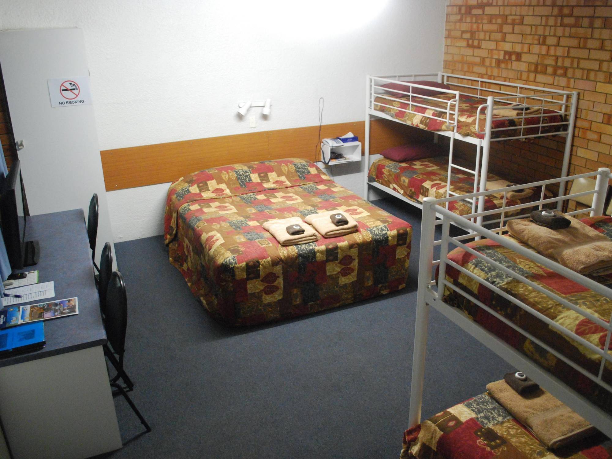 Abajaz Motel-Central-King Bed-Shaded Parking Longreach Exteriér fotografie